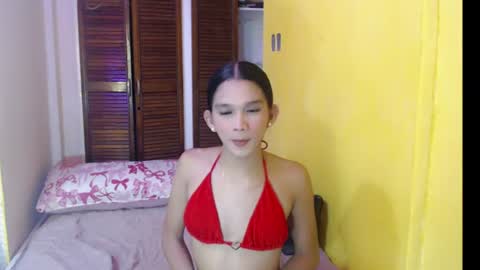 nova_licious online show from June 23, 11:07 am
