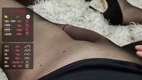 Nylon Italian online show from December 22, 3:55 am