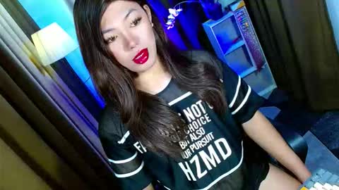 Miss OLIVIA online show from November 9, 10:16 am