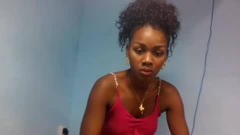 oooorazanasoa online show from July 27, 12:34 pm