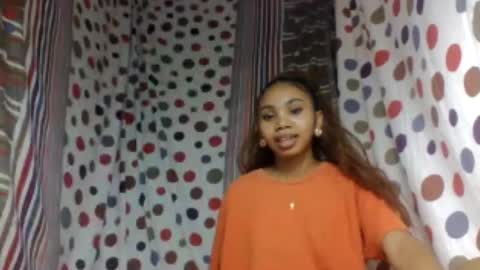 oooosoavizara online show from August 2, 6:18 pm