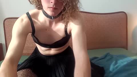 Orpheeinparadise online show from February 3, 10:25 am