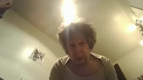 paminpantyhose online show from February 11, 5:40 pm