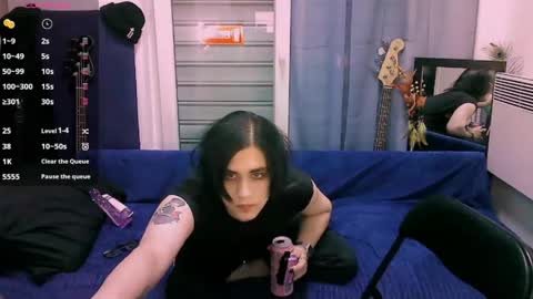 In bio online show from May 31, 8:32 pm