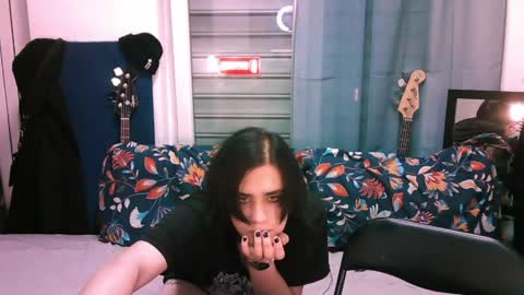 In bio online show from June 8, 12:52 am