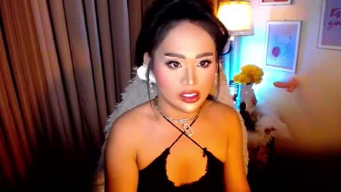 Angel Creamdensada online show from April 23, 7:05 pm