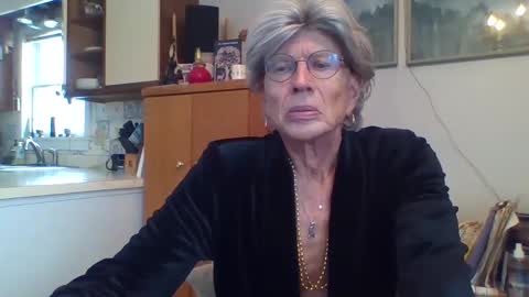 phillipa online show from January 29, 5:13 pm