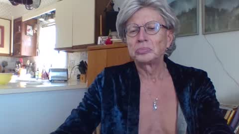 phillipa online show from March 7, 6:36 pm