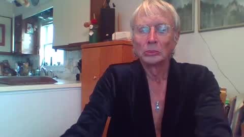 phillipa online show from November 16, 8:08 pm