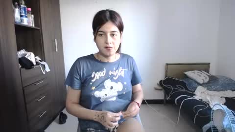izzy online show from June 20, 10:13 pm