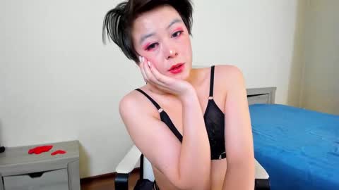 pika_pika1 online show from February 12, 2:24 am