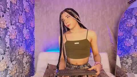 cris online show from January 10, 6:47 pm