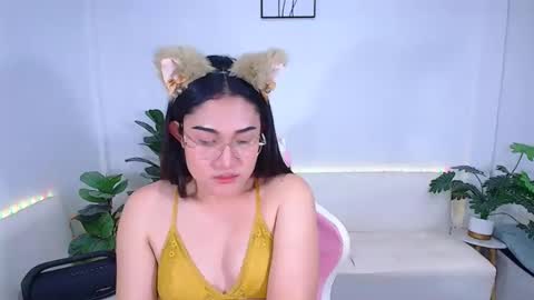 Ploysai online show from November 17, 12:27 pm