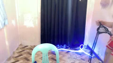 chesca online show from April 18, 12:18 pm