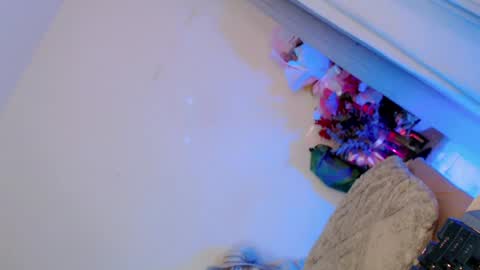 prettybadbitch28 online show from July 28, 4:39 pm