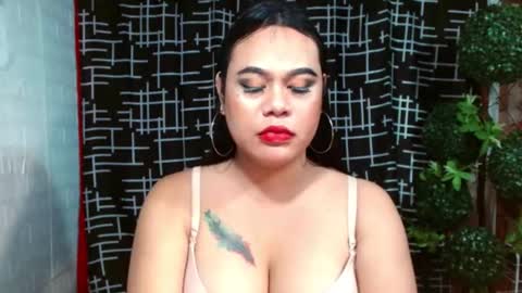 Snapshot of prettydiannara chatting on October 15, 5:51 am prettydiannara online show from October 15, 5:51 am