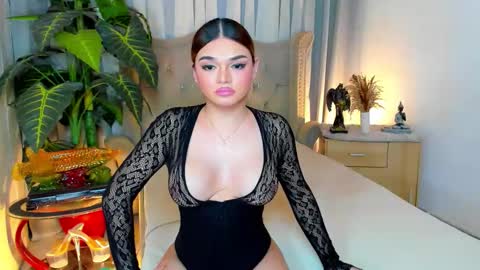 PrincessDONT FORGET TO FOLLOW ME online show from November 13, 2:36 pm