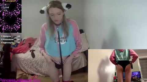 PrIncessJulia0X online show from March 1, 10:59 pm