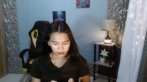 princessrynn online show from November 20, 9:32 am