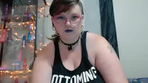 PupGhostt online show from June 7, 12:46 pm