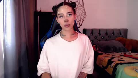 Cris online show from October 21, 7:04 pm