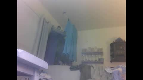 puss123176428 online show from December 8, 12:52 pm