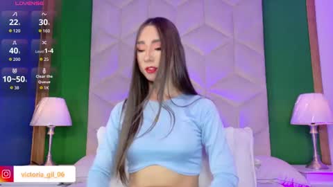 Queen Violet online show from August 6, 6:26 pm