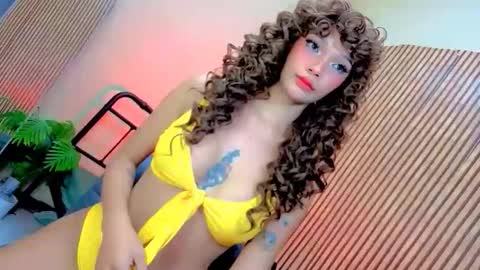 Avah online show from November 5, 4:45 am