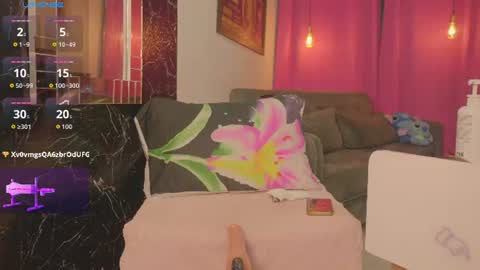 queen_kamil online show from June 12, 6:56 am