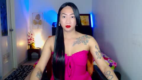 QUEEN online show from February 13, 11:39 am