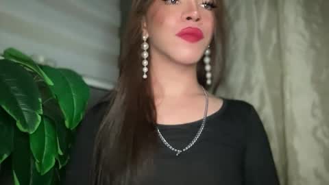 QUEEN online show from February 27, 9:32 pm