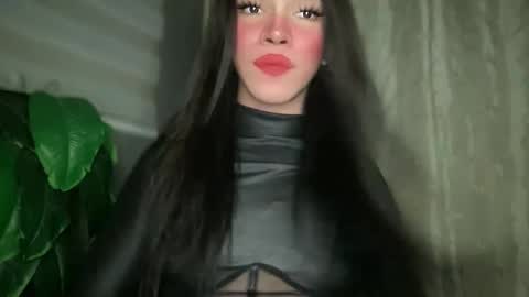 QUEEN online show from April 1, 7:55 pm