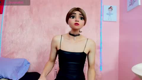 Raven Estrada online show from July 29, 3:16 am
