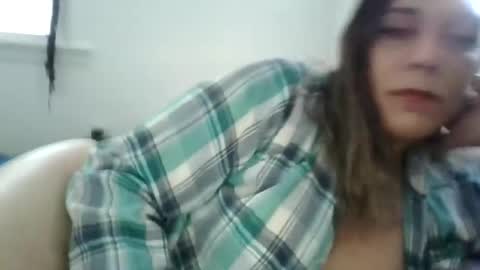 reavynna online show from August 8, 12:00 pm