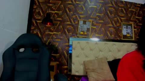 reed_kitty online show from November 24, 1:02 pm