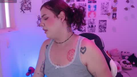 REIKO online show from November 20, 7:03 pm