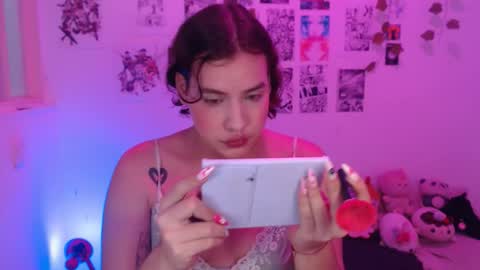 REIKO online show from November 22, 4:36 am