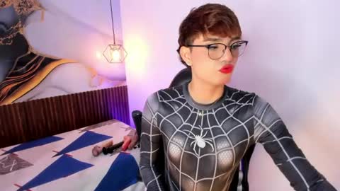 reneepaz online show from June 15, 4:53 pm