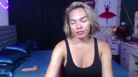 Miss Cassie online show from December 28, 12:15 am
