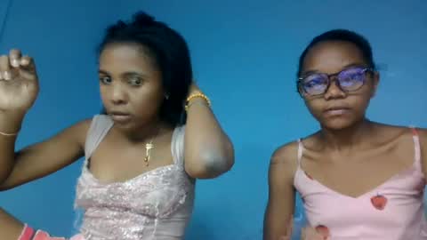 rodliiine online show from July 27, 6:58 pm