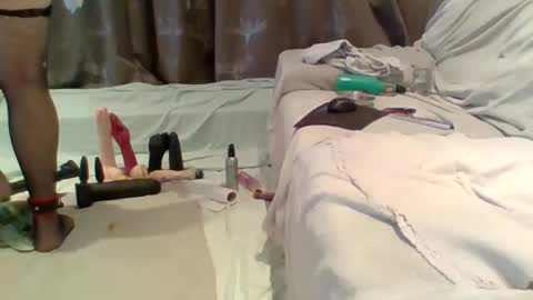 ronny cd online show from February 7, 9:58 pm