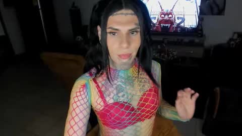 herreraisa offical online show from March 5, 5:01 am