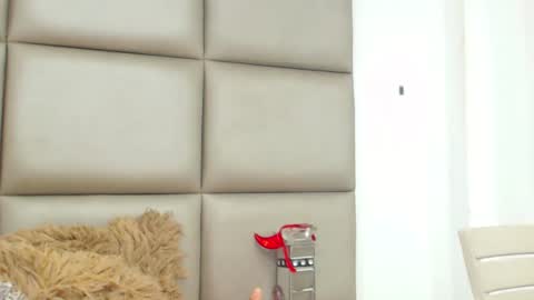 rose_valentiine online show from June 20, 12:41 pm
