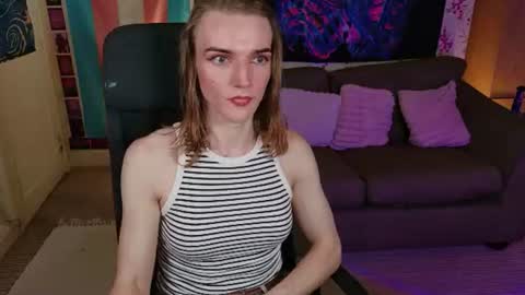 RosieFem online show from August 5, 3:51 pm
