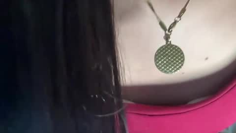 roweena online show from August 3, 1:39 pm