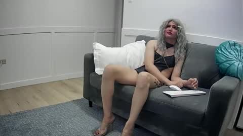 Rubi online show from November 22, 4:53 pm