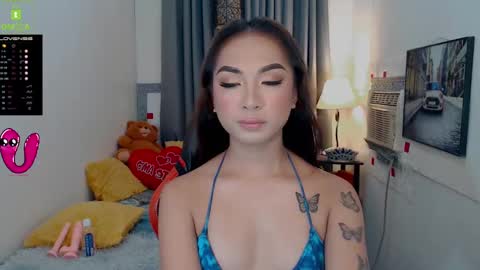 its me Sabel online show from December 10, 10:16 am