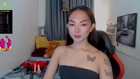 its me Sabel online show from January 25, 5:40 am