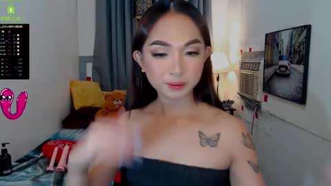its me Sabel online show from February 4, 1:56 am