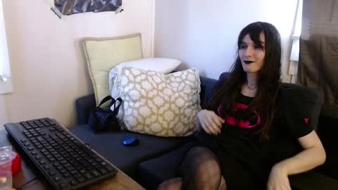 sabinewinters online show from April 10, 6:46 pm